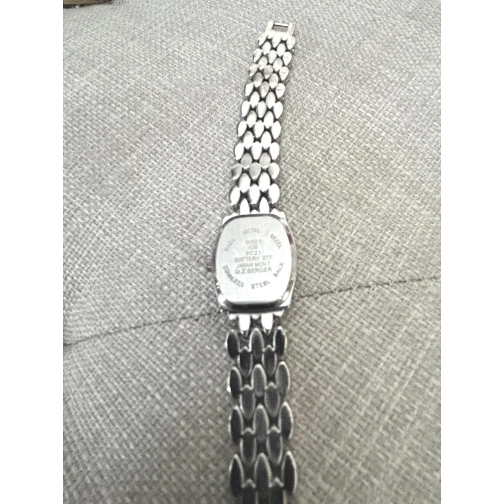 M.Z. Berger Marcasite Style Silver Tone‎ Bracelet Watch W501 OS